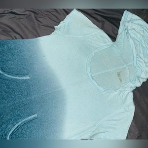 Livi active 14/16 hoodie shirt